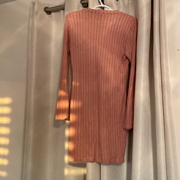 Rose Pink Long Sleeve Soft Ribbed Dress - Picture 3 of 3